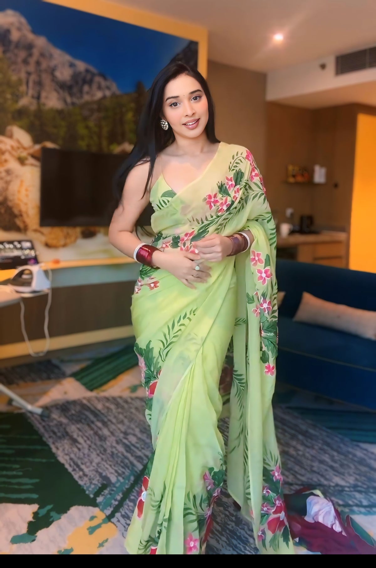 Radiant Pista Green Ready-to-Wear Organza Saree for Effortless Glamour in Just One Minute