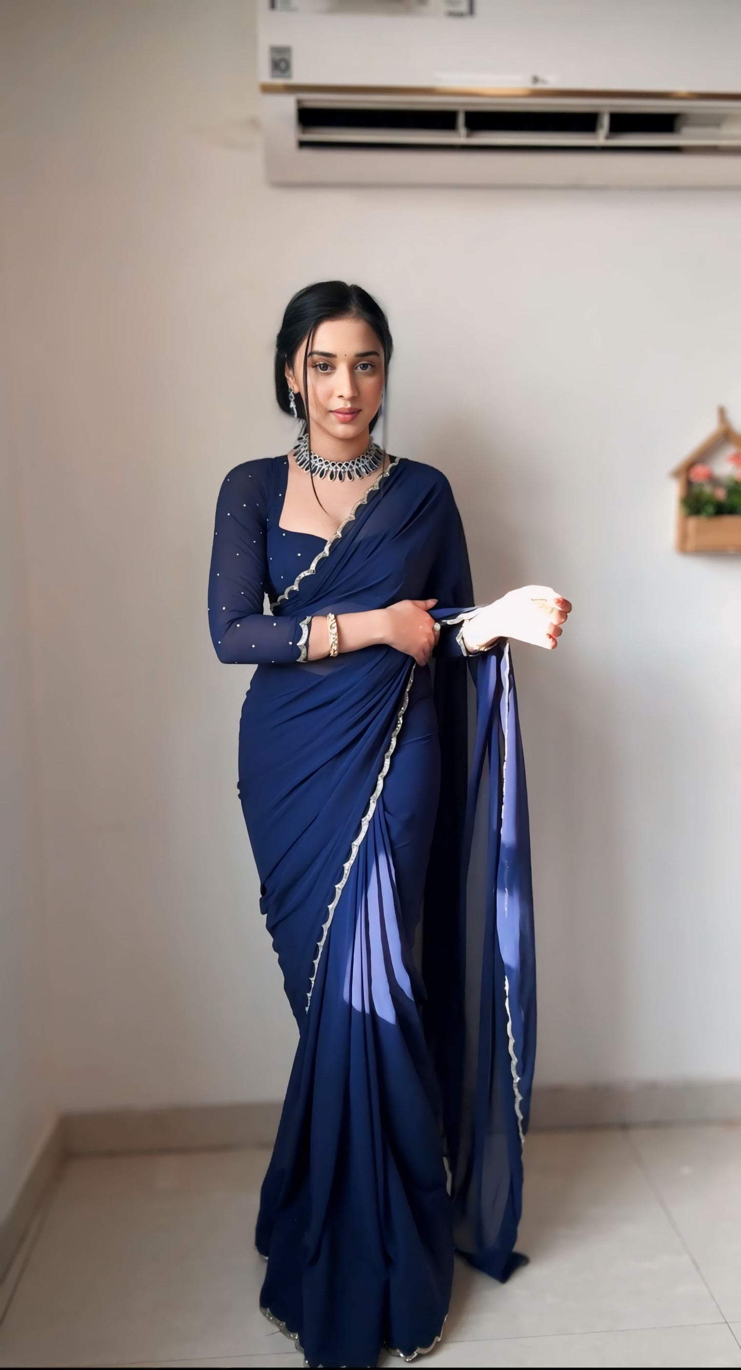 Lustrous Blue Color Georgette Saree: Elegant and Easy-to-Wear for Modern Women