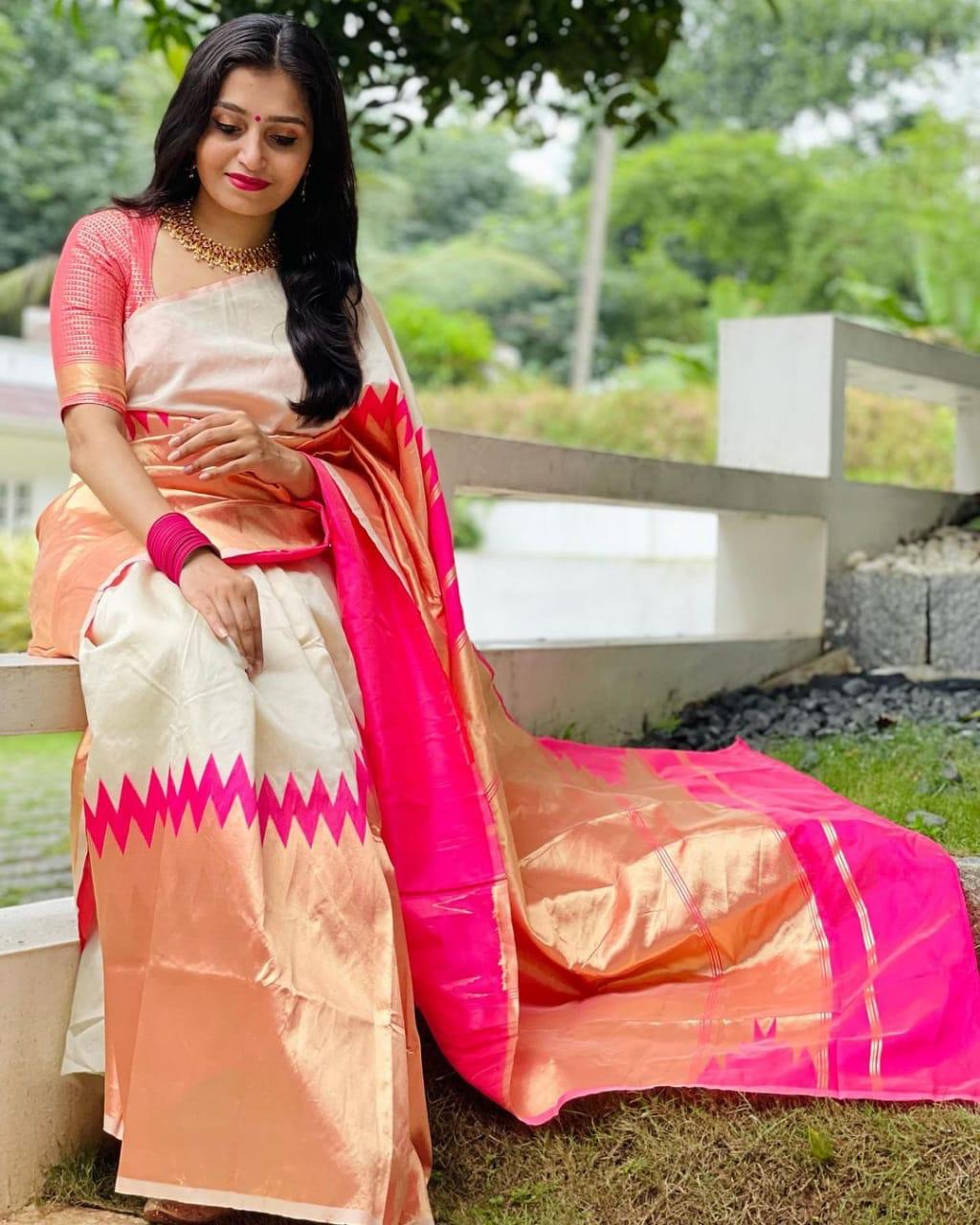 Charming Pink Kanjivaram Silk Saree – Tradition Meets Sophistication