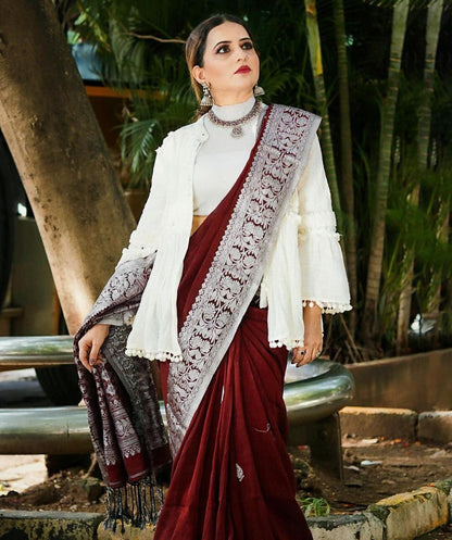 Stunning Maroon Color Kanjivaram Saree with Soft Silk Finish and Elegant Border