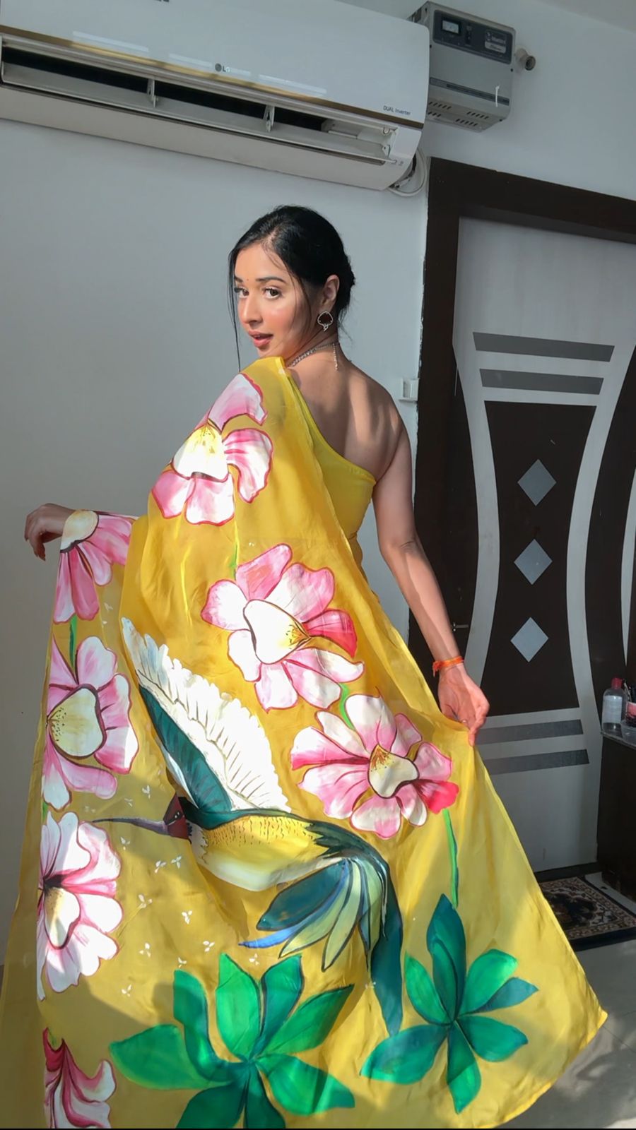 Elegant Yellow Organza Saree for One-Minute Wear: Perfect for Quick Style Transformations