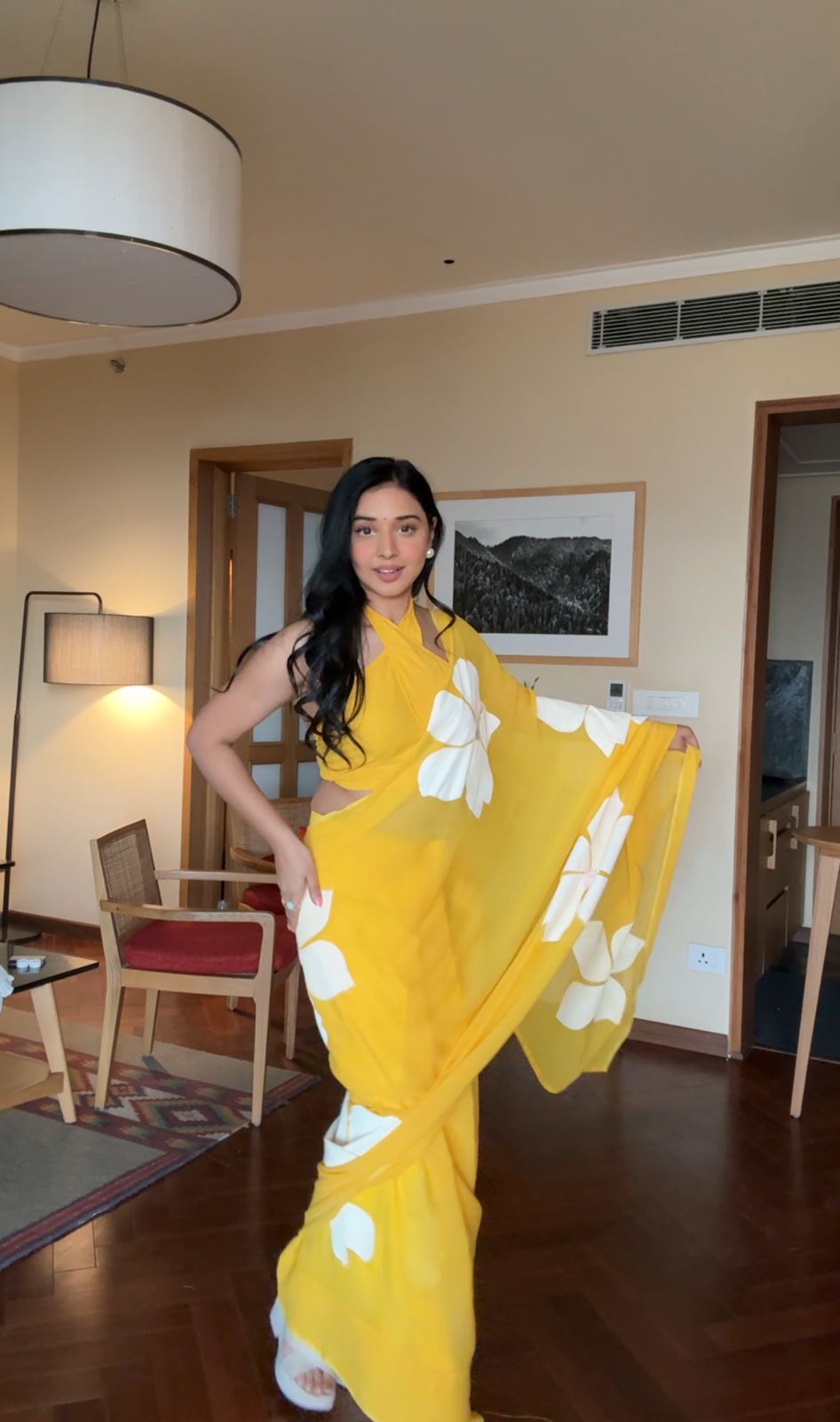 Dashing Look in One Minute: Printed Yellow Georgette Saree for Effortless Beauty