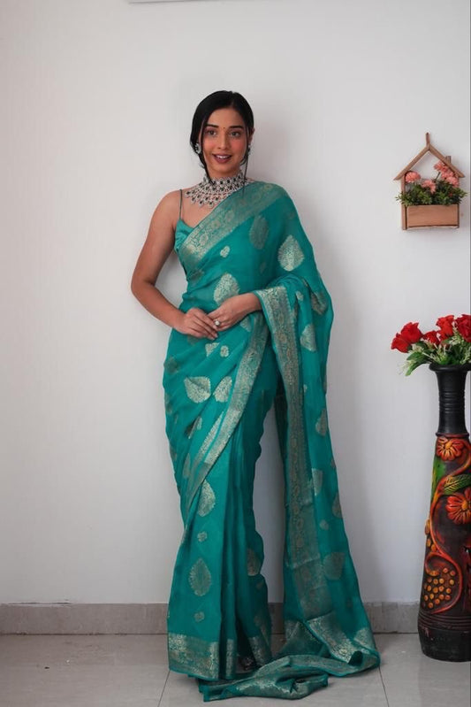 Graceful Cotton Drapes: Redefine Style with Instant Saree Wear!