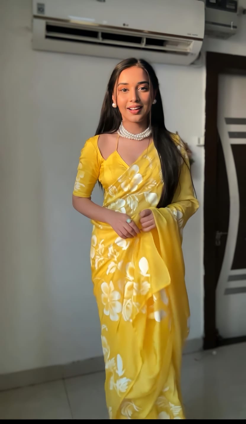 Transform Your Look in Minutes with this Yellow Georgette Saree