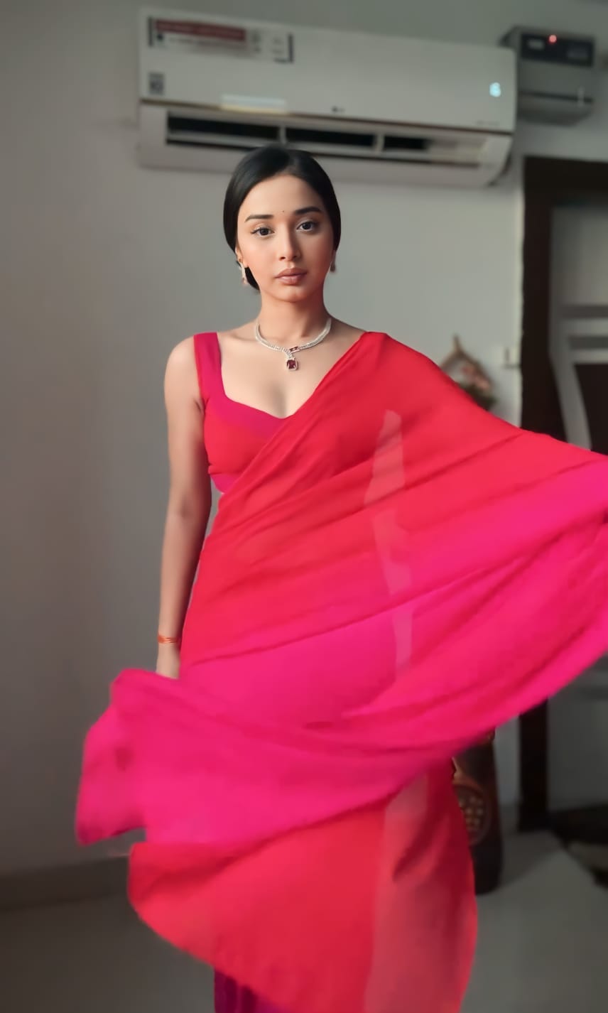 Quick Draping Red Georgette Saree: Bold and Beautiful in Just One Minute