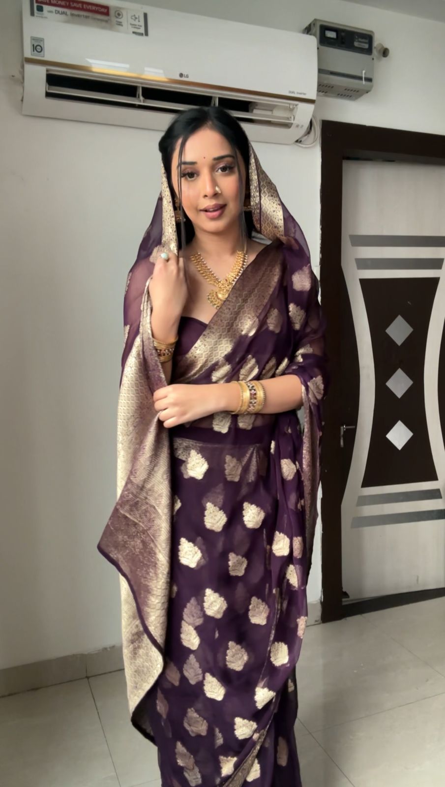 Quick and Stylish: Wine Color Cotton Saree for One-Minute Wear, Perfect for Busy Days