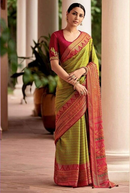 Premium Parrot Green Kanjivaram Saree with Mesmerizing Design and Perfect Matching Border