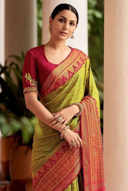 Premium Parrot Green Kanjivaram Saree with Mesmerizing Design and Perfect Matching Border