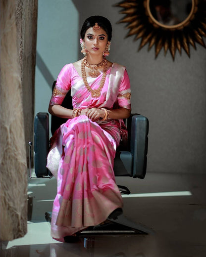 Deep Rose Pink Kanjivaram Silk Saree: Stunning Work with Matching Border Charm