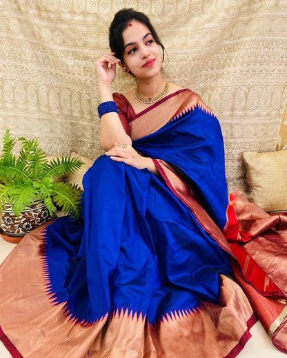 Graceful Elegance: Stunning Blue and Gold Silk Saree with Rich Details