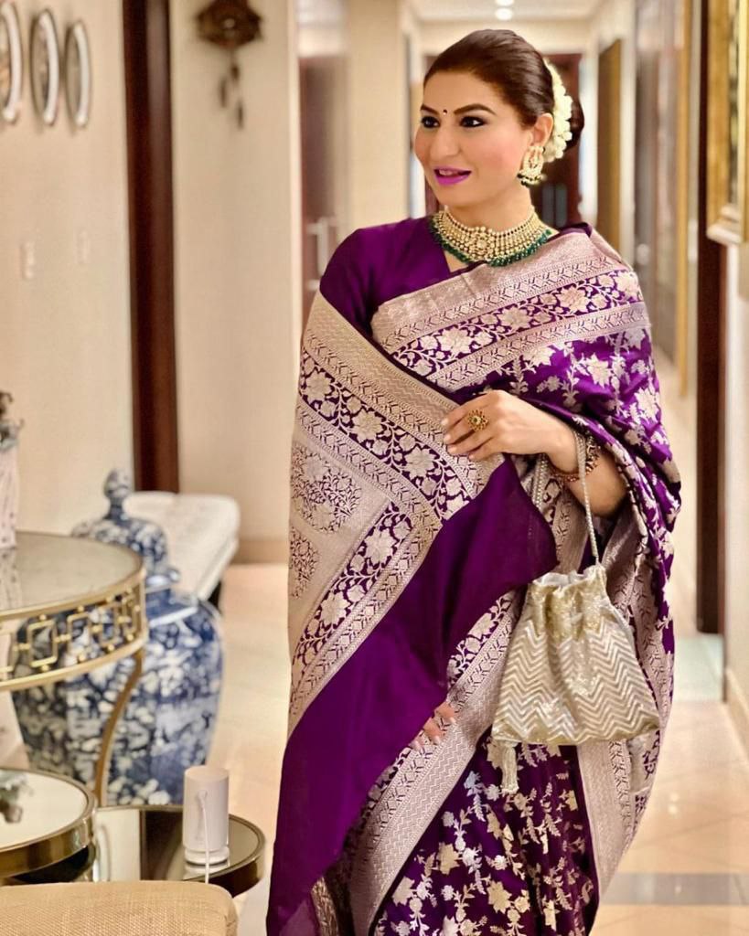 Grace in Every Drape: Purple Color Kanjivaram Silk Saree with Matching Border Elegance