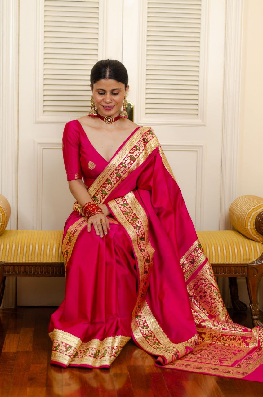 Elegant Red Soft Silk Kanjivaram Saree with Stunning Matching Border Design