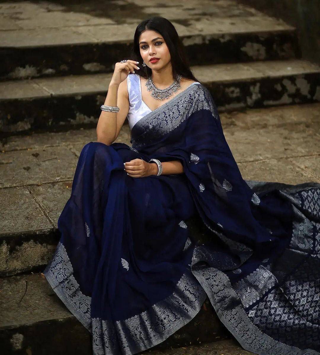 Stunning Blue Color Kanjivaram Saree with Soft Silk Finish and Elegant Border