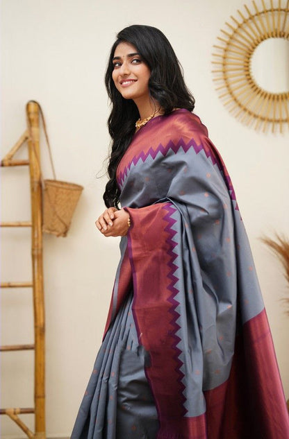 Stunning Grey Soft Silk Kanjivaram Saree with Attractive Zigzag Border Highlights