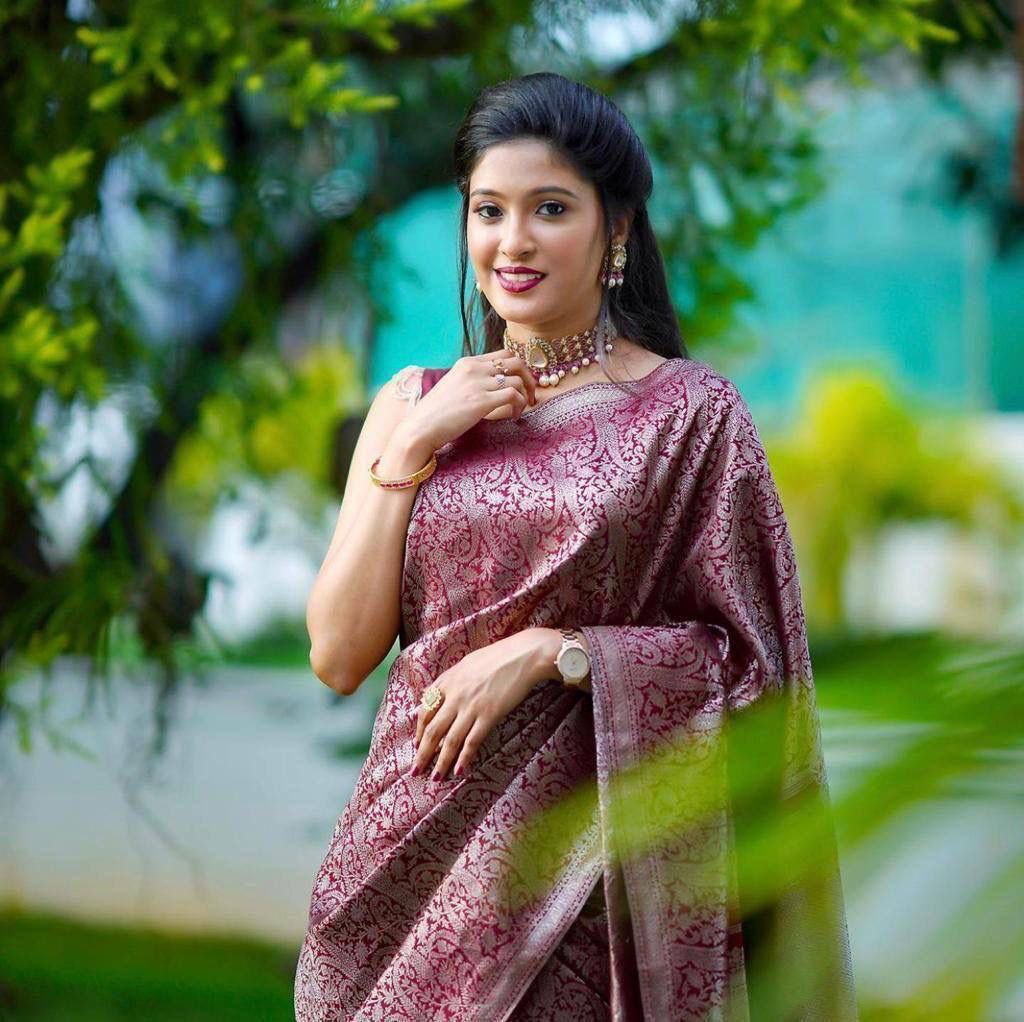 Festive Radiance With Pink Saree with Traditional Charm