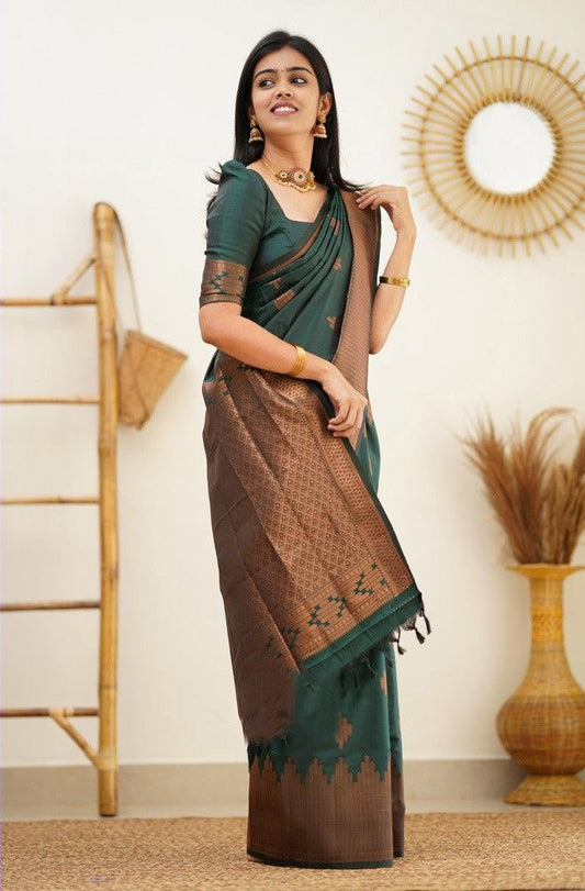 Timeless Green Soft Kanjivaram Saree with Gorgeous Matching Border for Every Occasion