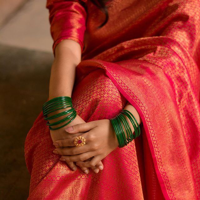 Graceful Pink Soft Silk Kanjivaram Saree with Attractive Matching Border Design