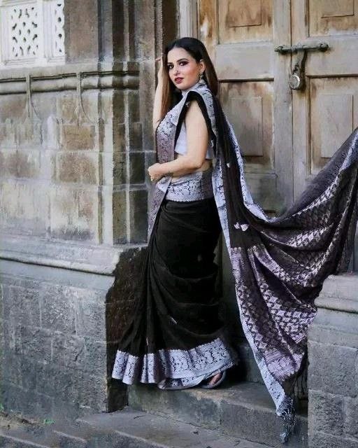 Stunning Black Color Kanjivaram Saree with Soft Silk Finish and Elegant Border