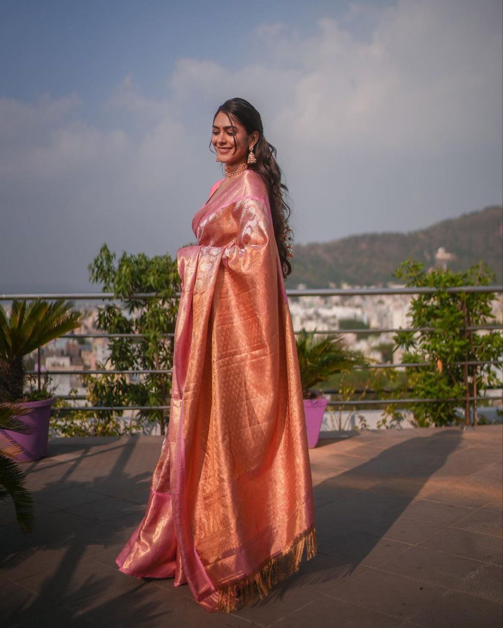 Pink Soft Silk Kanjivaram Saree for Women with Elegant Matching Border