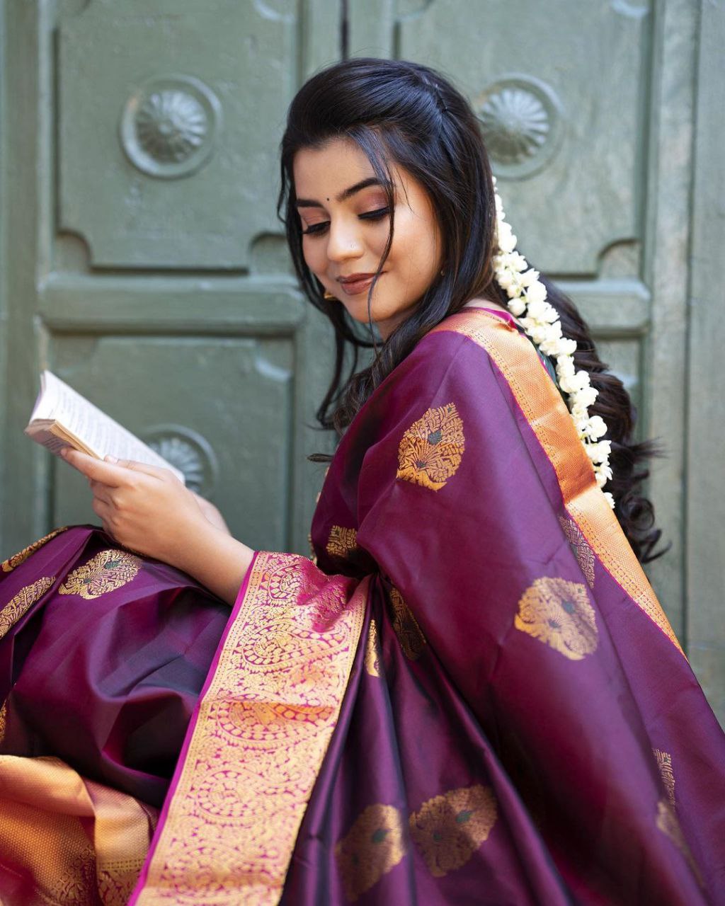 Elegant Wine Kanjivaram Saree in Soft Silk with Stunning Matching Border