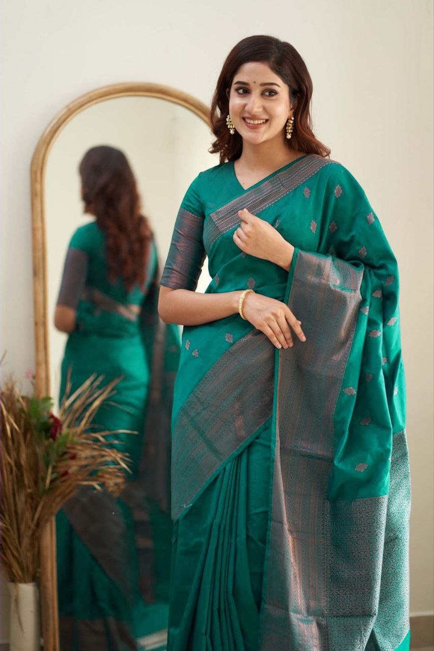 Royal Grace With Rama Kanjivaram Silk Saree with Traditional Weaves