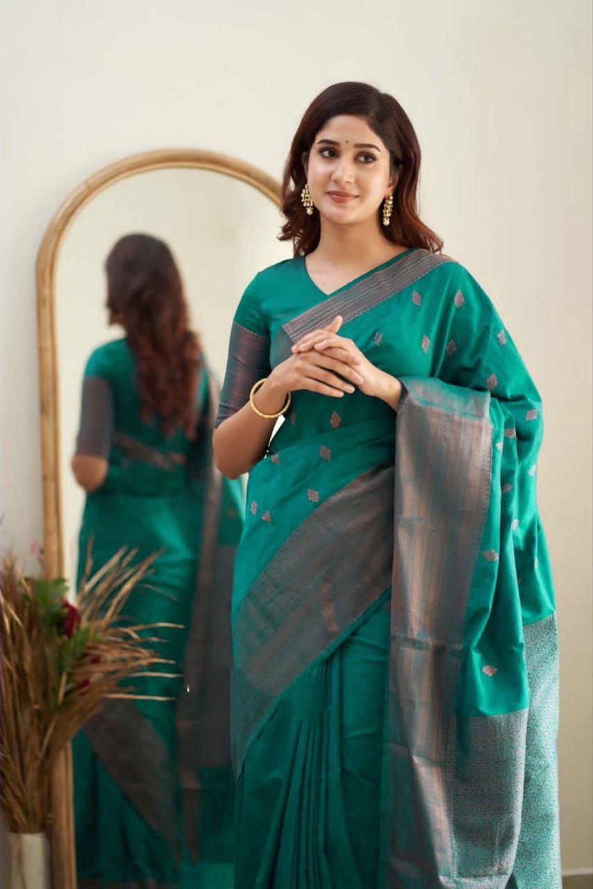 Royal Grace With Rama Kanjivaram Silk Saree with Traditional Weaves