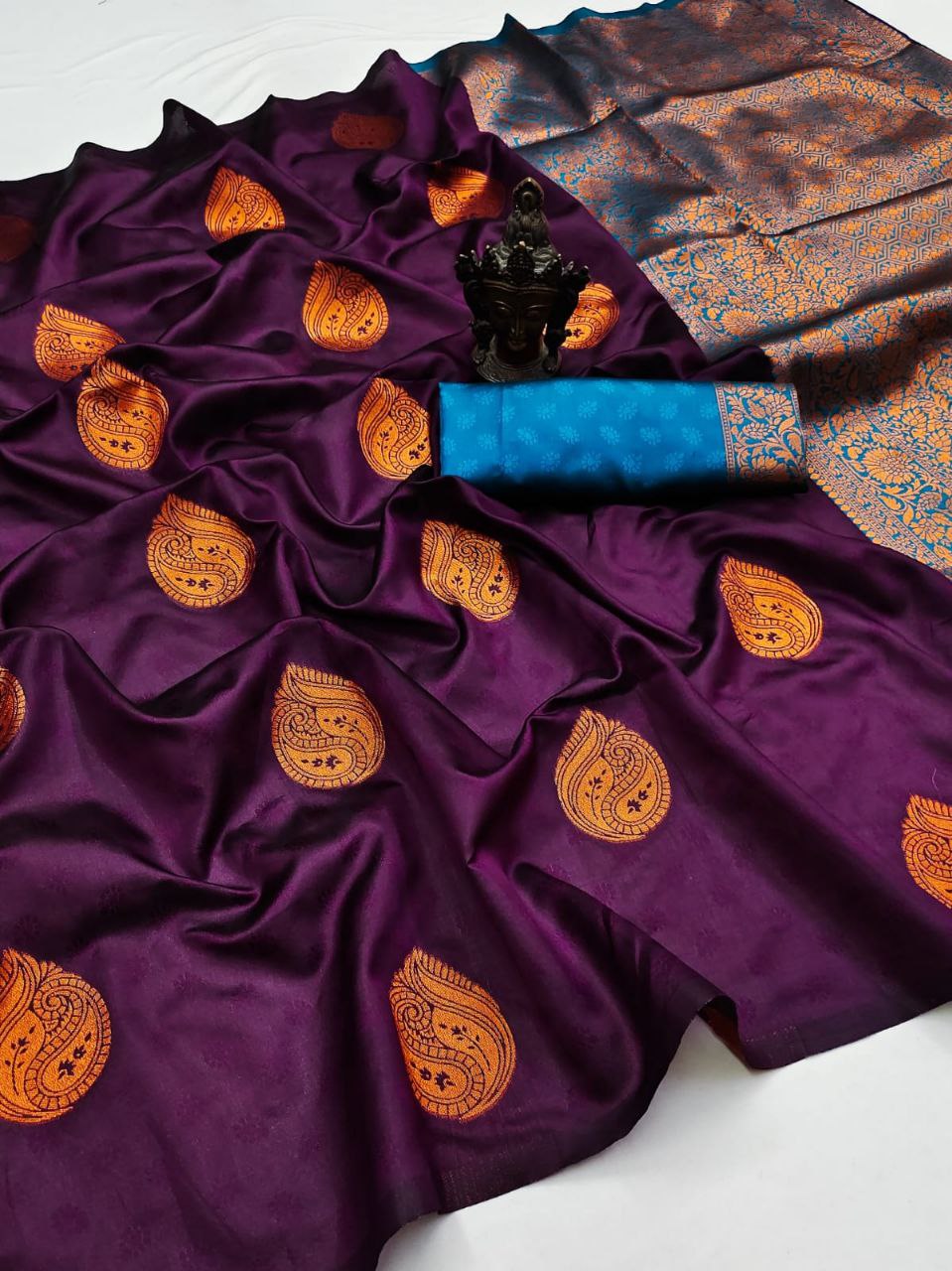 Stunning Soft Silk Kanjivaram Saree in Multicolor with Charm